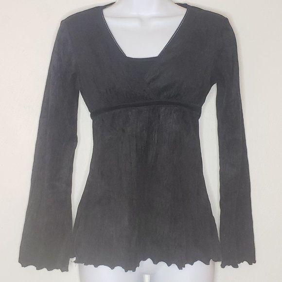 Vintage Y2K Bella Swan Velvet Goth Trumpet Sleeve Empire Blouse Size Small - Picture 1 of 10